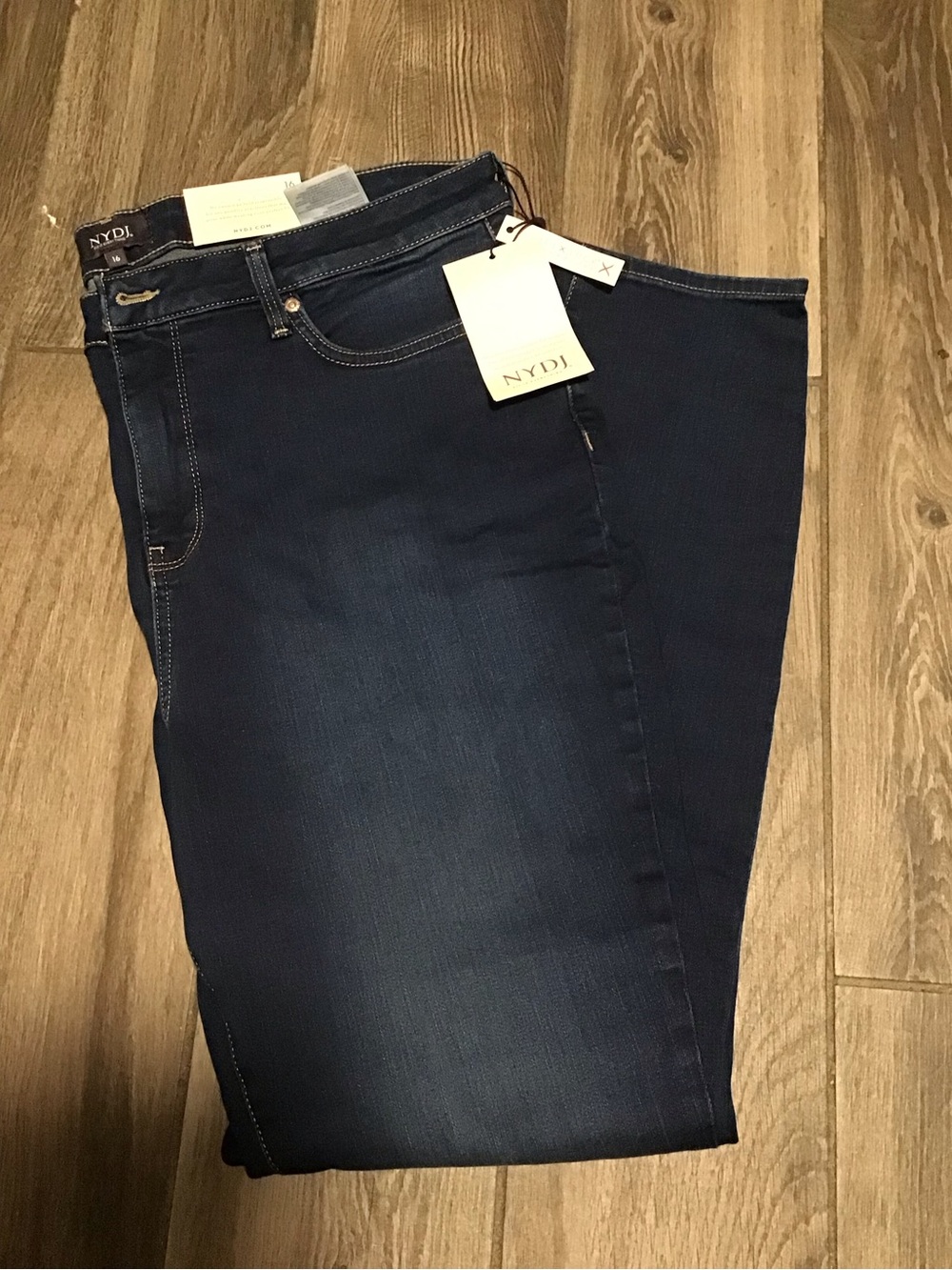 NWT! NYDJ Women’s Skinny Jeans - Dark Indigo Blue